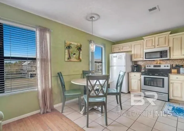 Dog Friendly Access Sleeps 6 Hangout Nearby * Gulf Shores